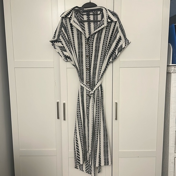 Maxi Dress - Picture 2 of 2